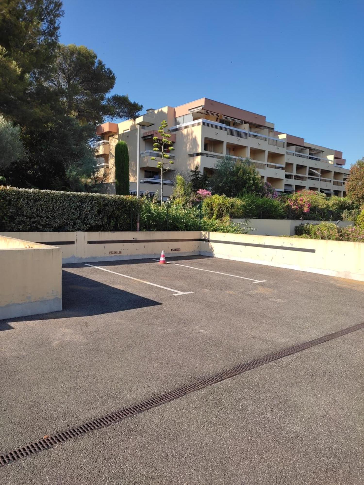 Edenesterel Saint-Raphaël Eksteriør bilde